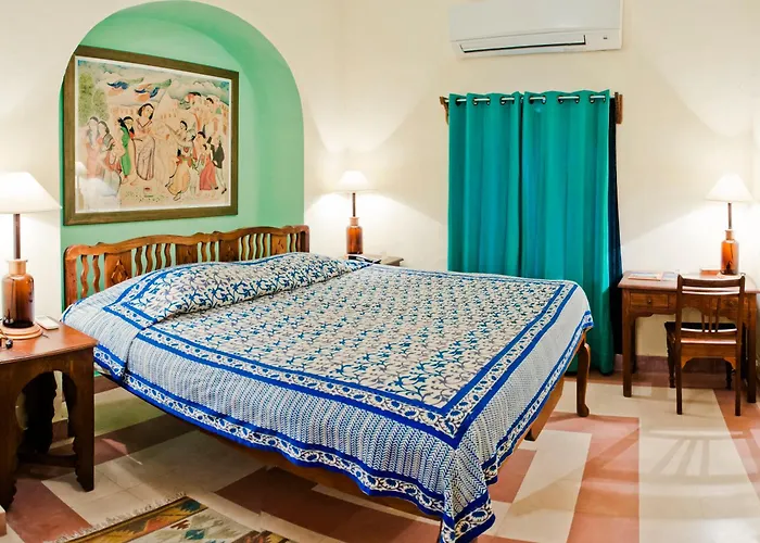 Neemrana'S - Tijara Fort Palace
