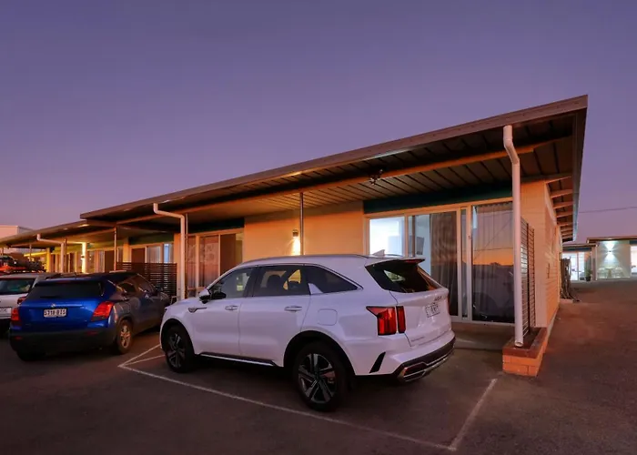 Hilltop Motel