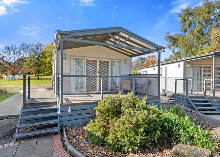 Lake Hume Holiday Park