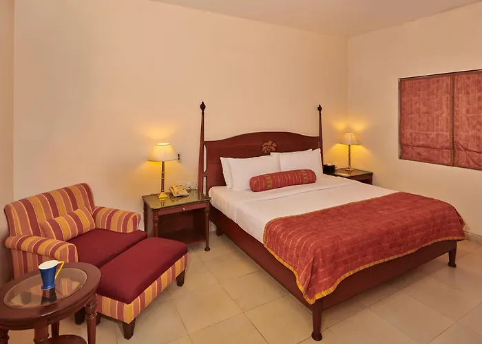 The Lalit Traveller Khajuraho Hotel