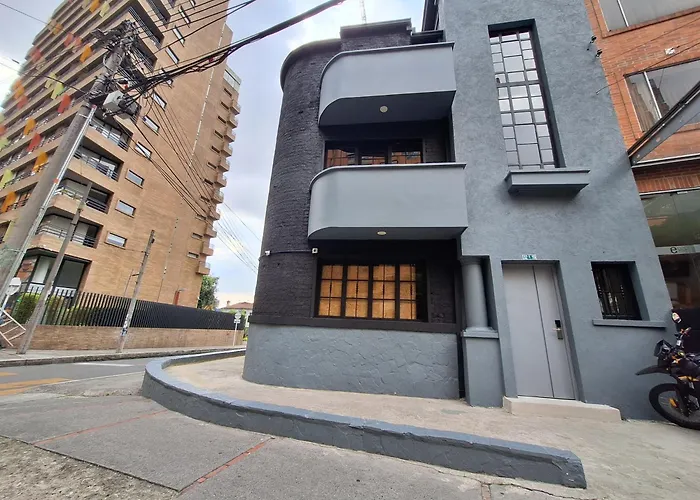 Casa Rolos Hostel