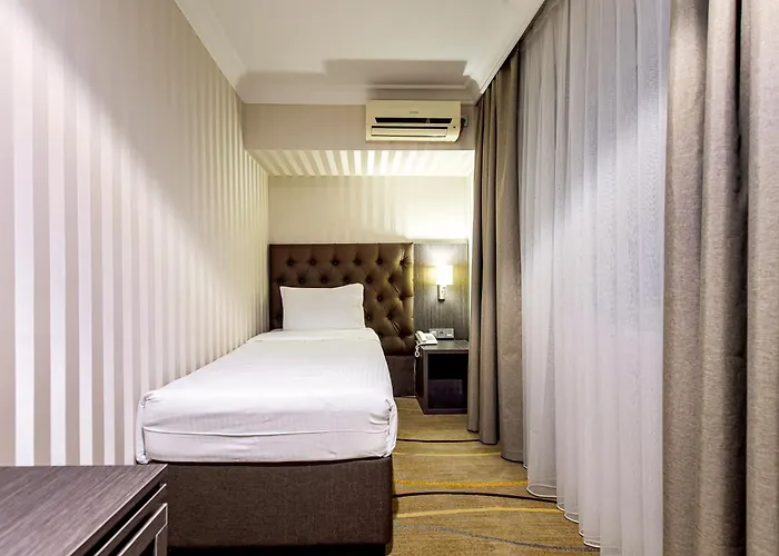 Shymkent Grand Hotel