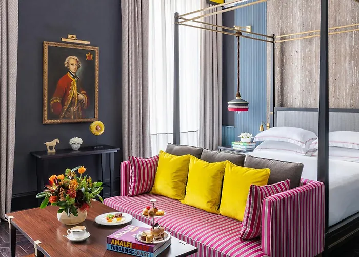 Palazzo Roma - The Leading s Of The World