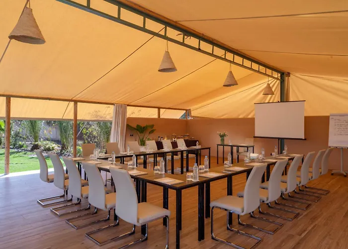 Oasis Lodges El Makina
