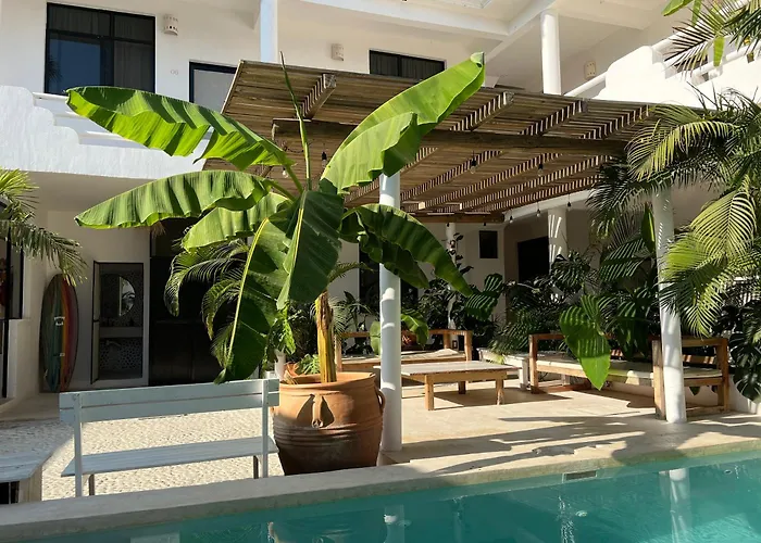 La Punta Rooms