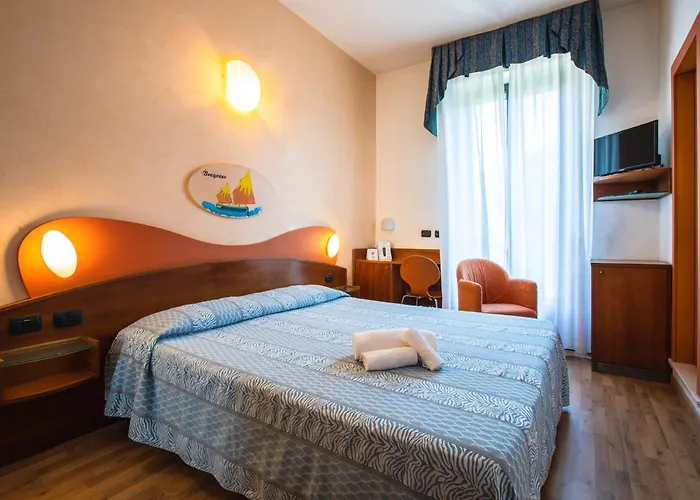 Miramare Hotel Ristorante Convegni Aperto Tutto L'Anno