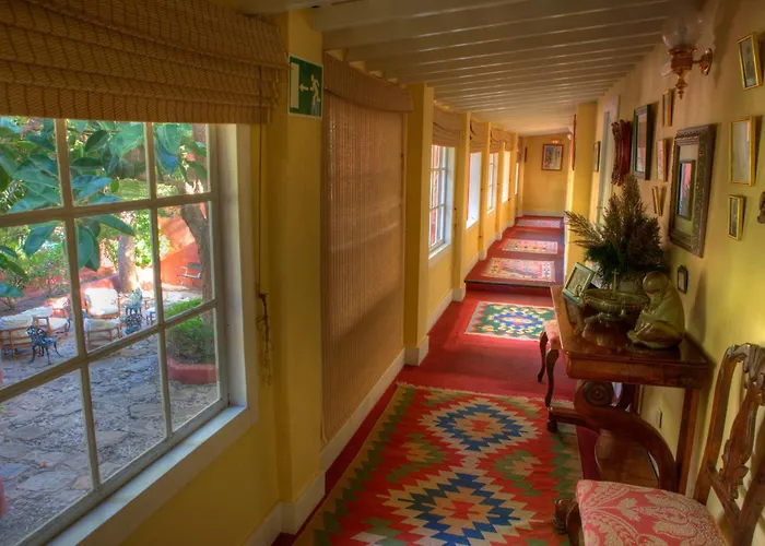 Hotel Rural Las Longueras