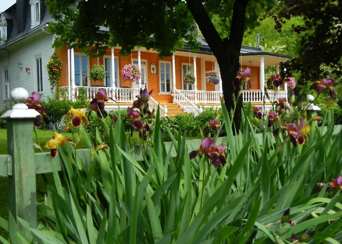 Auberge Du Sault-A-La-Puce Chateau Richer