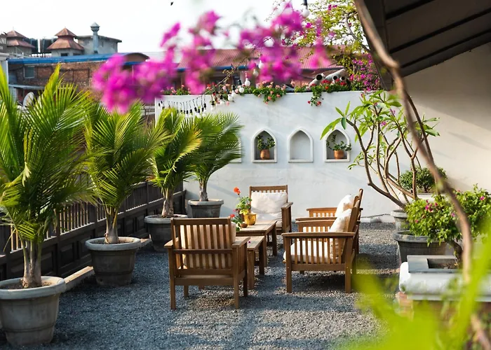 Roadhouse, Thamel, - Contemporary Boutique