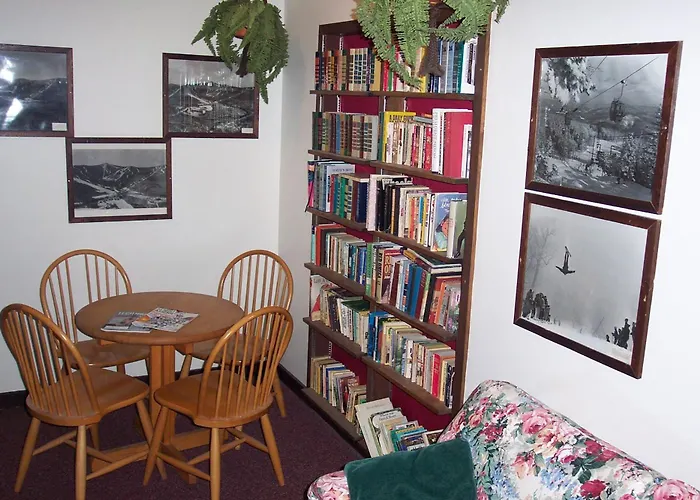 Cascades Lodge
