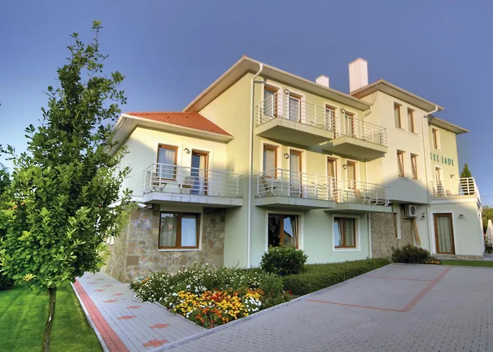 Jade Hotel-Ezuesthid Hotel
