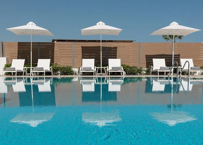 Akrogiali Beach Hotel Apartments
