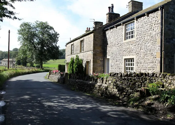 Green Grove Country House