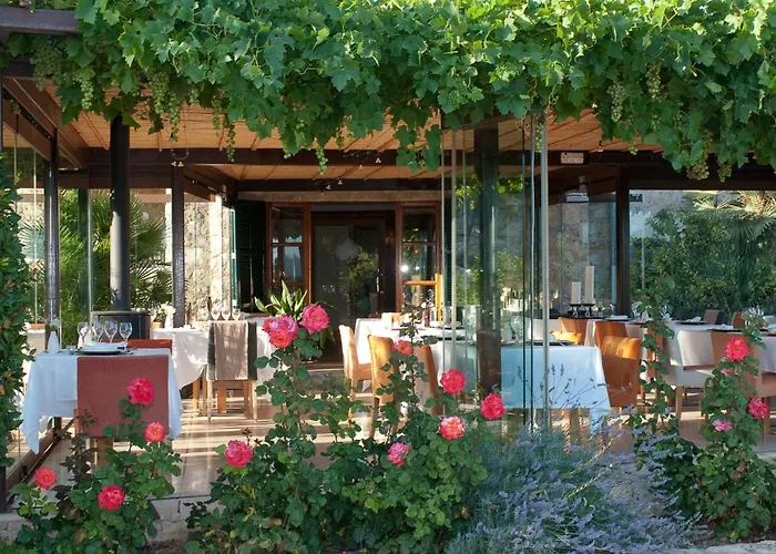Cases De Son Barbassa Hotel & Restaurant