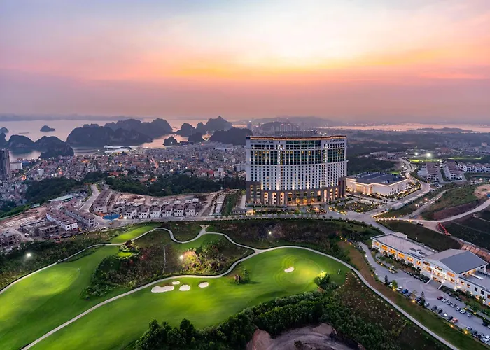 Flc Halong Bay Golf Club & Luxury Resort