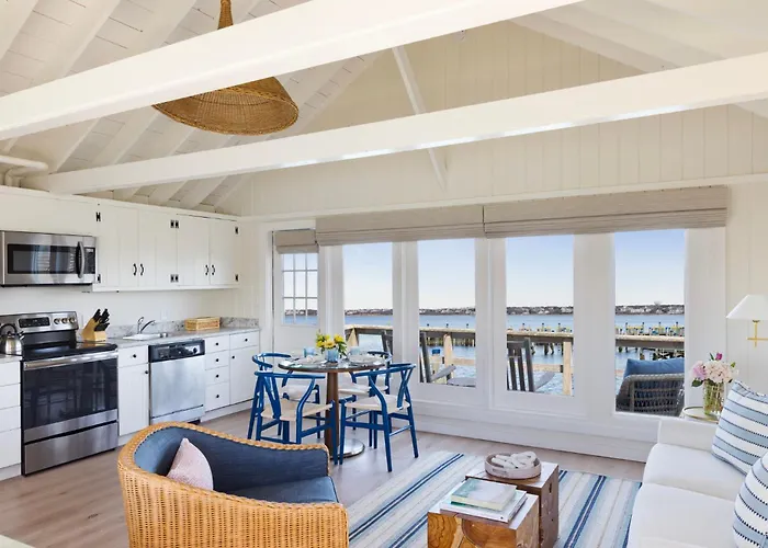 The Cottages At Nantucket Boat Basin