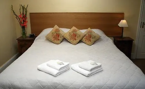 The Staff Of Life Hotel Ticknall
