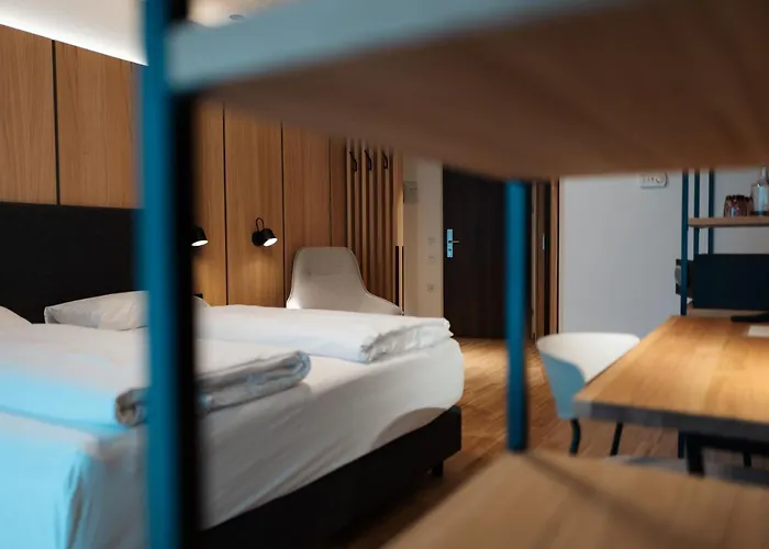 Educare Hotel Treffen