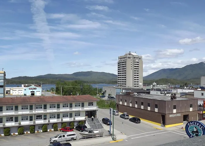 The Pacific Inn