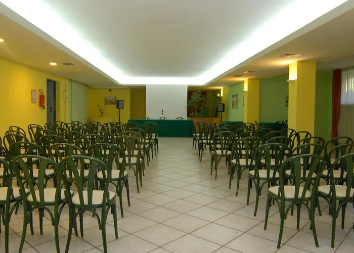 Hotel Parco Degli Ulivi Scerne