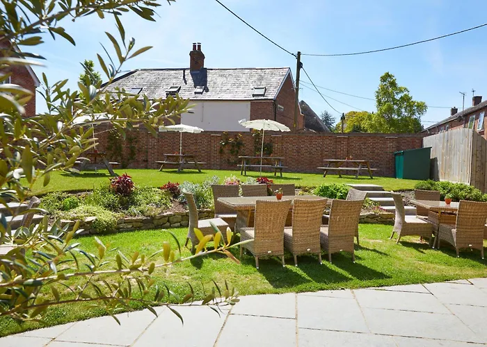 The Greyhound Inn