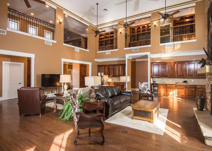 Magnolia Creek Lodge