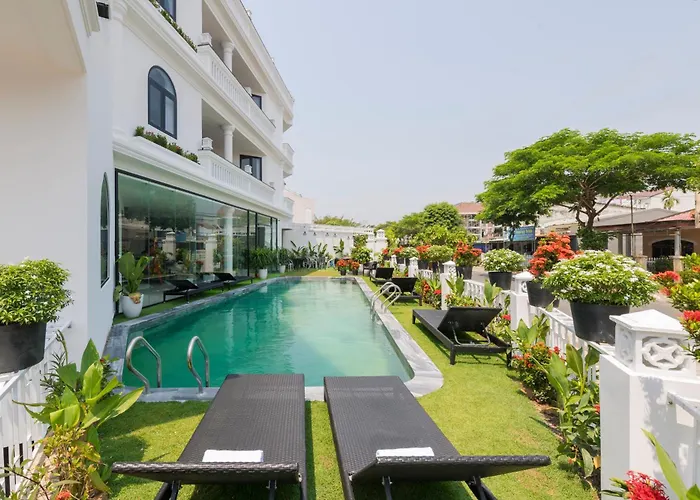Hoianation Villas