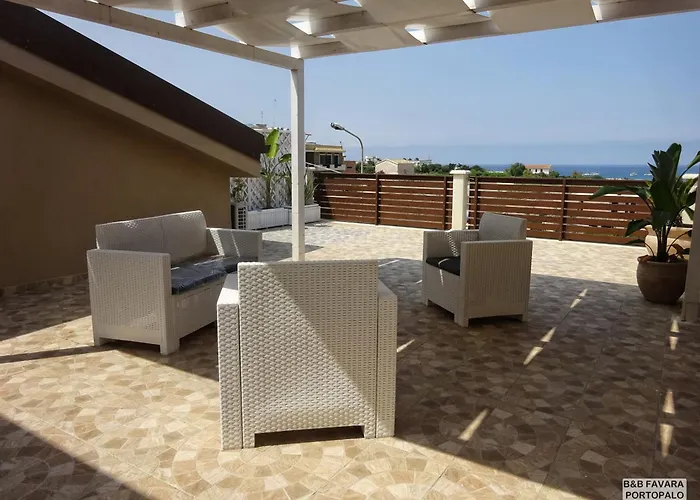 Favara Rooms