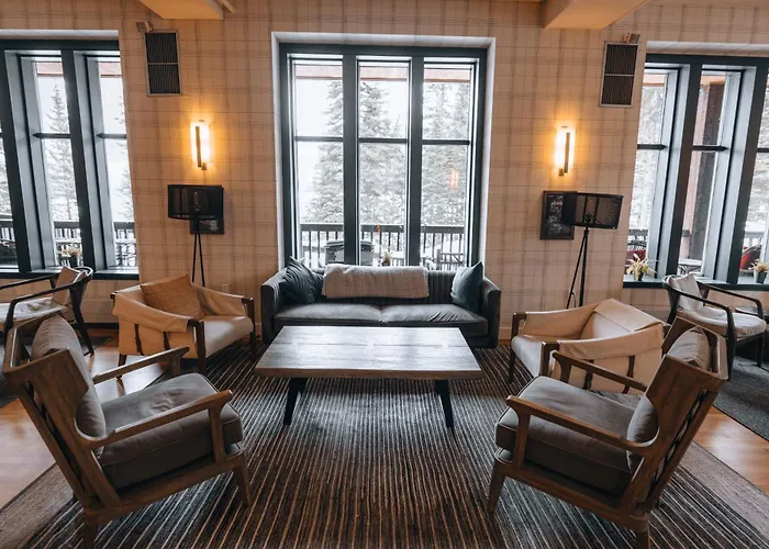 Emerald Lake Lodge Field