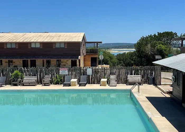 Canyon Lakeview Resort