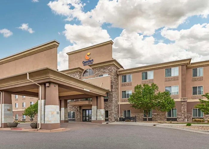 Comfort Inn & Suites Brighton Denver Ne Medical Center