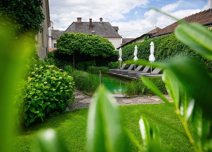 Renaissancehotel Raffelsberger Hof B&B