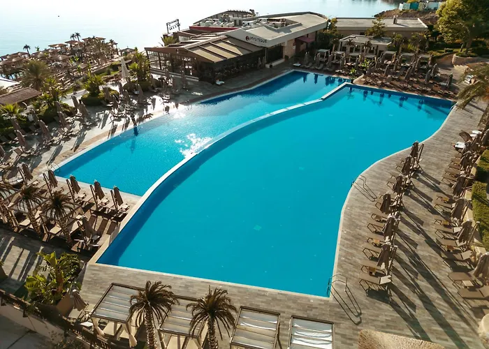 Lords Palace Spa Casino