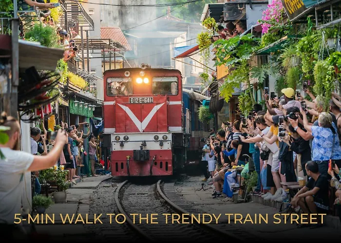 Silk Path Hanoi