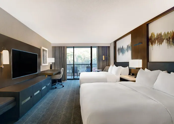 Hilton Peachtree City Atlanta Hotel & Conference Center