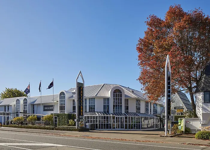 Pavilions Hotel