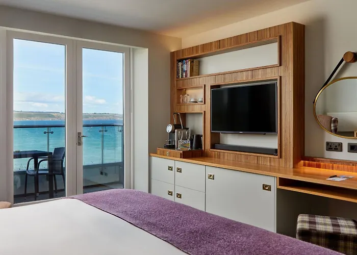 Cliff House Hotel Ardmore 