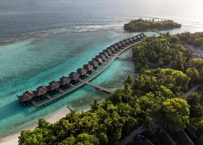 Sheraton Maldives Full Moon Resort & Spa Hulhumalé