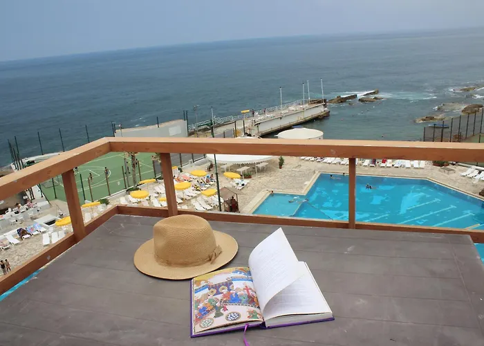 Cimer Saframarine Beach Resort