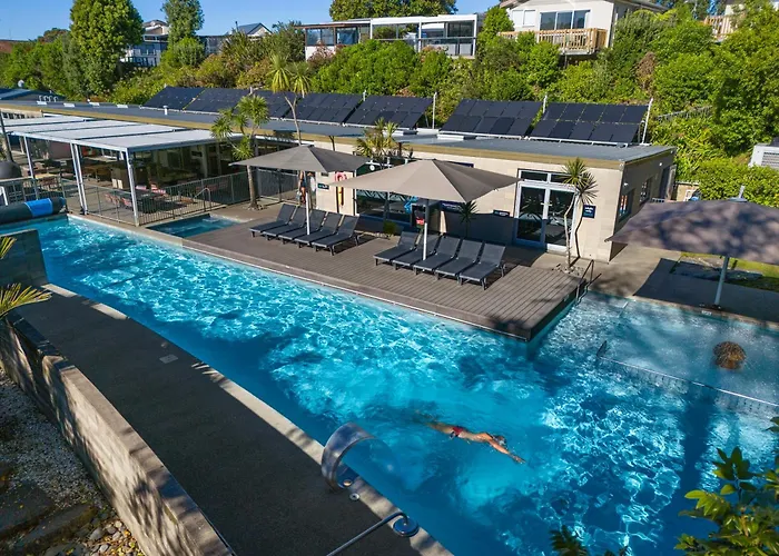 Tasman Holiday Parks - Beach