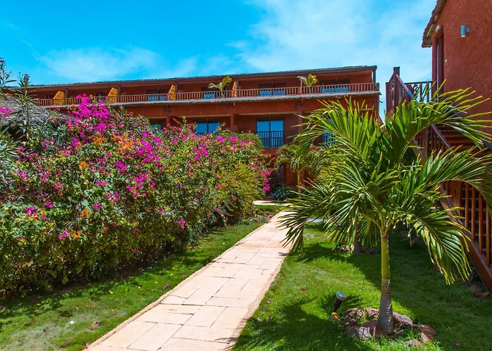 Royal Horizon Baobab Hotel Somone