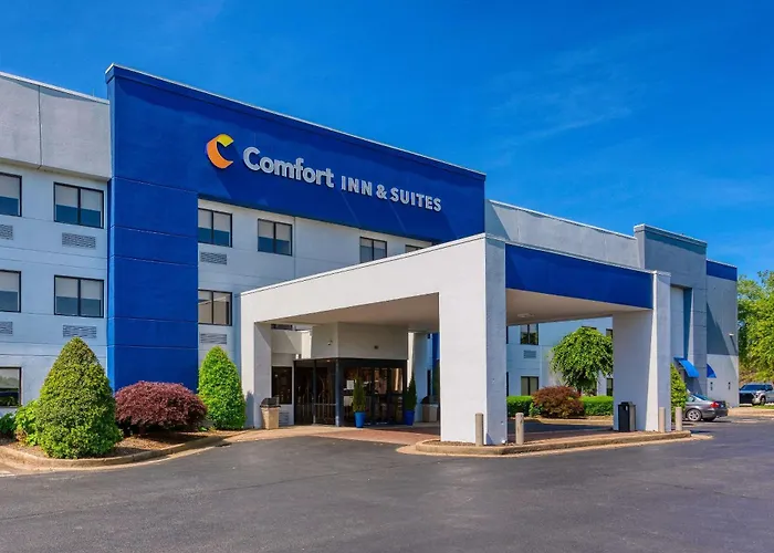 Comfort & Suites Shepherdsville - Louisville South