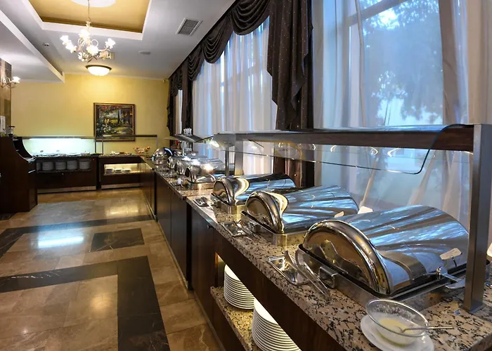 Hotel Saturn