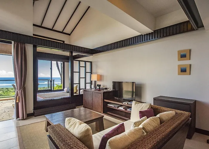 Shigira Bayside Suite Allamanda Miyakojima 