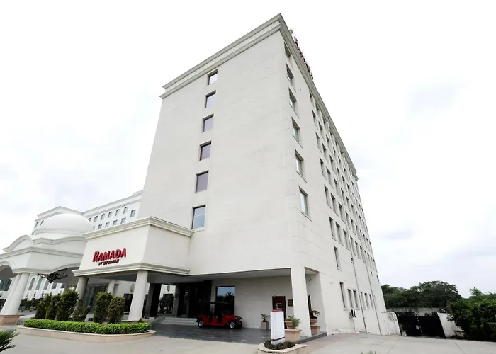 Ramada By Wyndham Lucknow And Convention Center