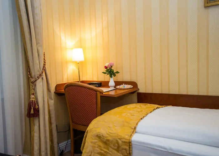 Pension Opera Suites I Self Check In