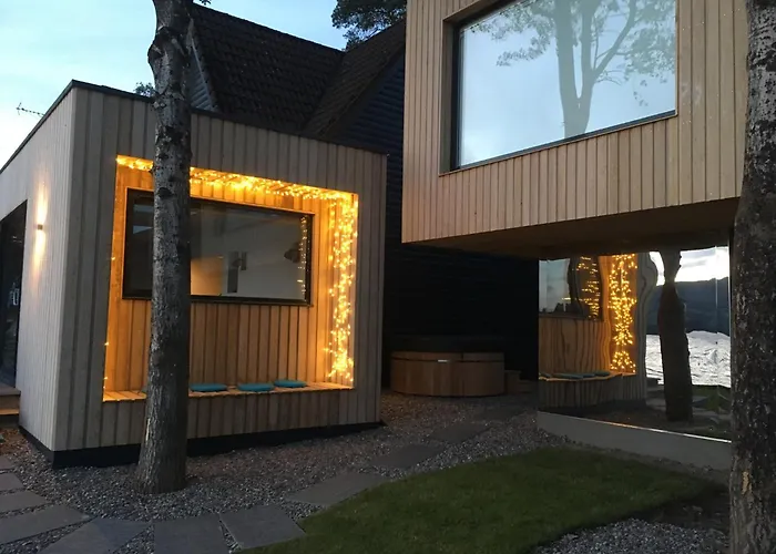 Lochend Chalets