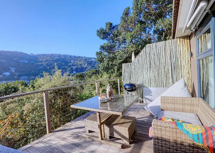 Pearl Moon Boutique Suites