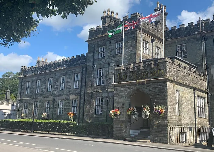 Bedford Hotel