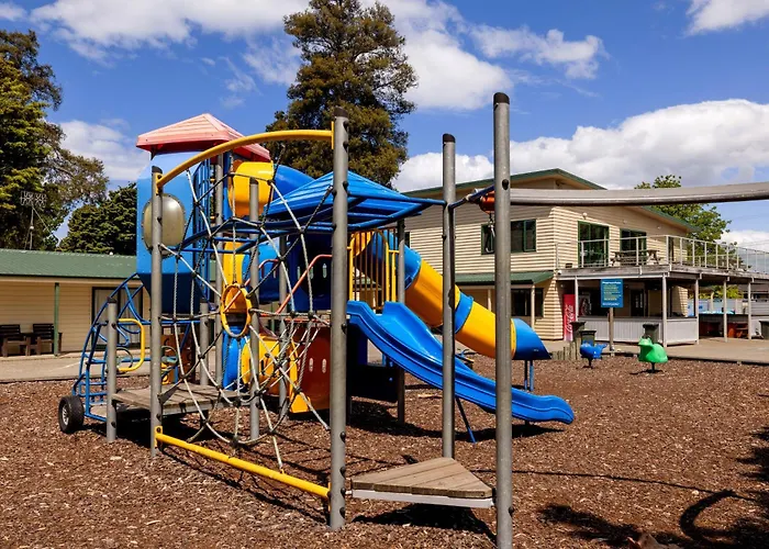 Motueka Top 10 Holiday Park